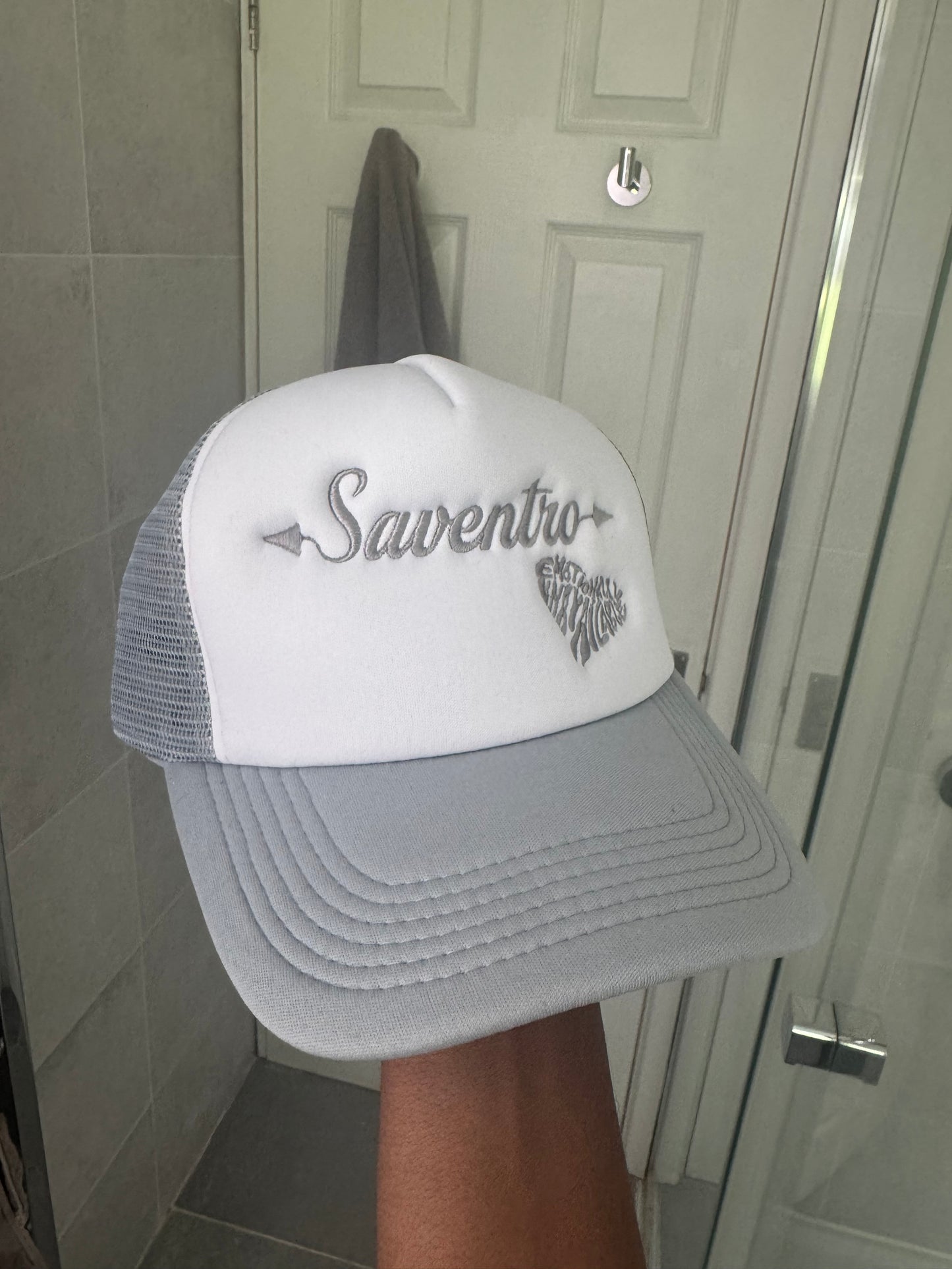 Saventro trucker hat